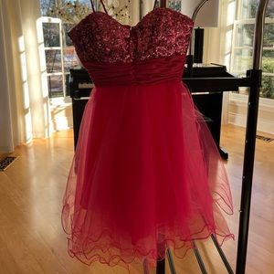 Dancing Queen- Pink Sweetheart Prom Dress- XS